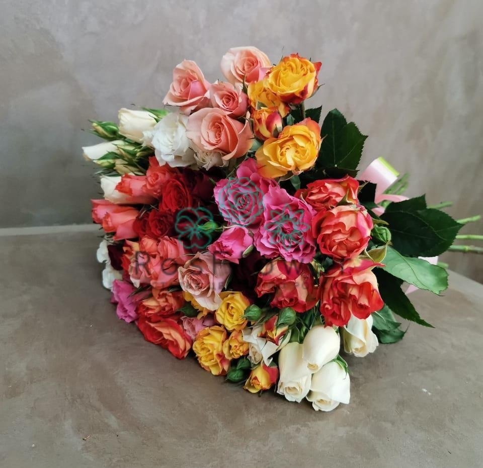 Букет цветов из: Розы в Кирсе