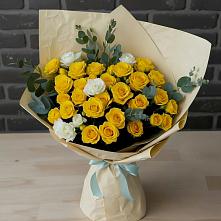 Букет цветов из:  Розы в Кирсе