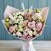 Букет цветов из: Альстромерии и Розы в Кирсе