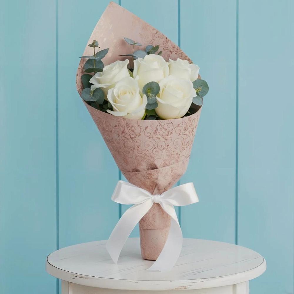 Букет цветов из: Розы в Кирсе