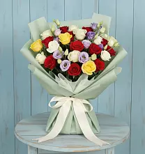 Букет цветов из:  Розы в Кирсе