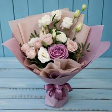 Букет цветов из:  Розы и Лизиантусы #REPLACE_PRED# Кирсе