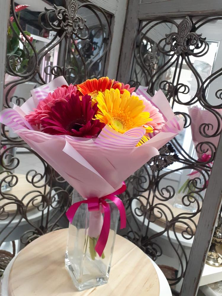 Букет цветов из: Герберы в Кирсе