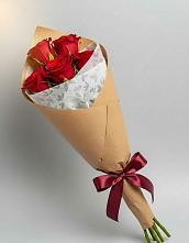 Букет цветов из:  Розы в Кирсе