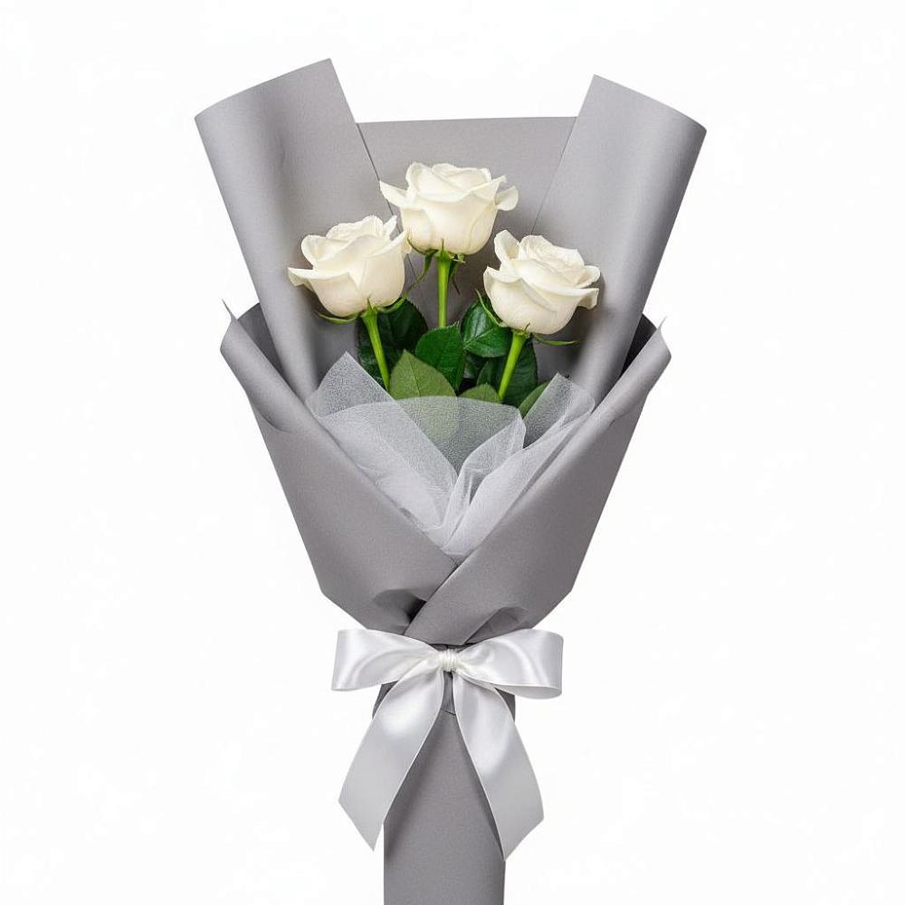 Букет 3 белые розы в Кирсе