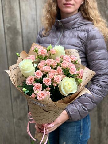 Букет цветов из: Розы в Кирсе