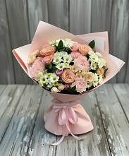 Букет цветов из:  Гвоздики, Розы и Хризантемы в Кирсе