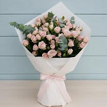Букет цветов из:  Розы в Кирсе