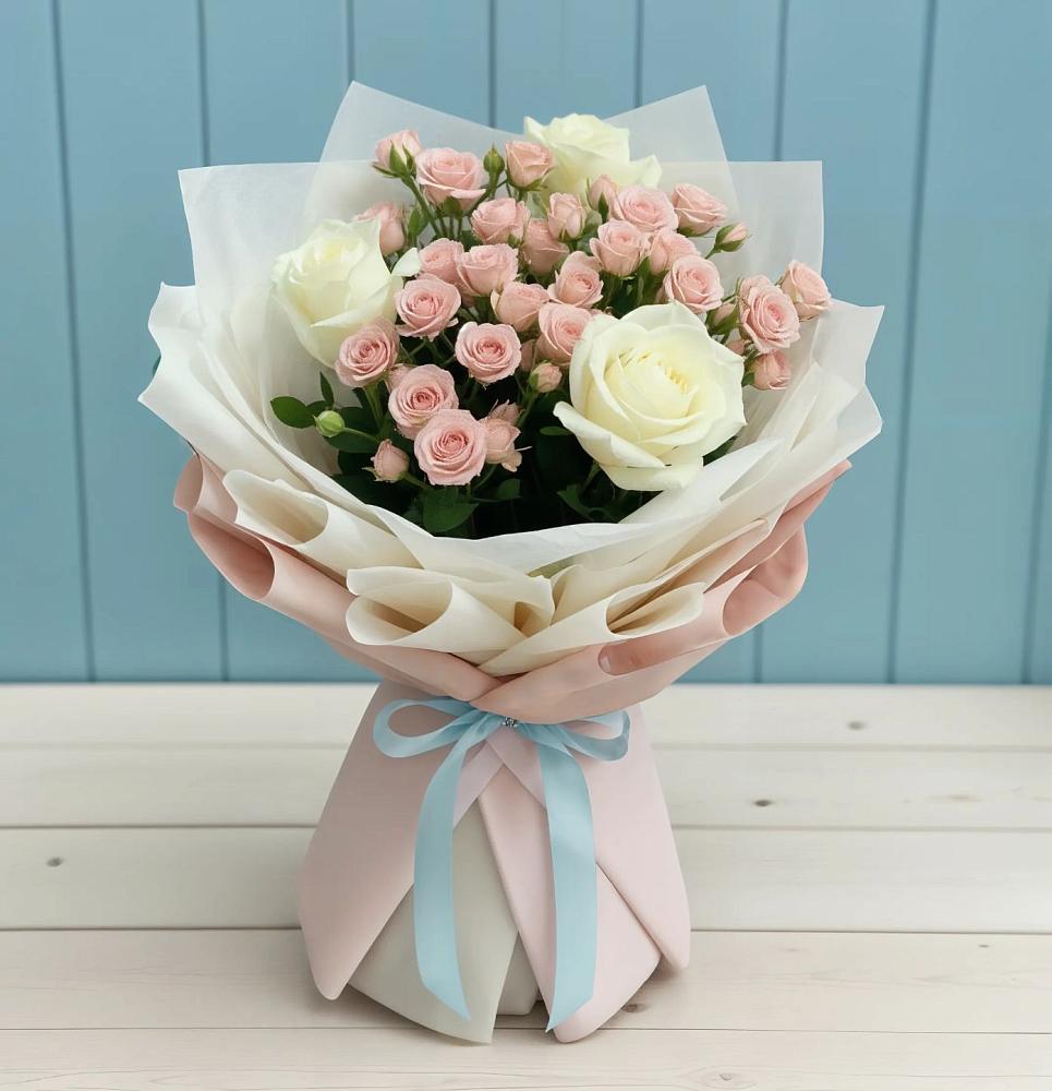 Букет цветов из: Розы в Кирсе