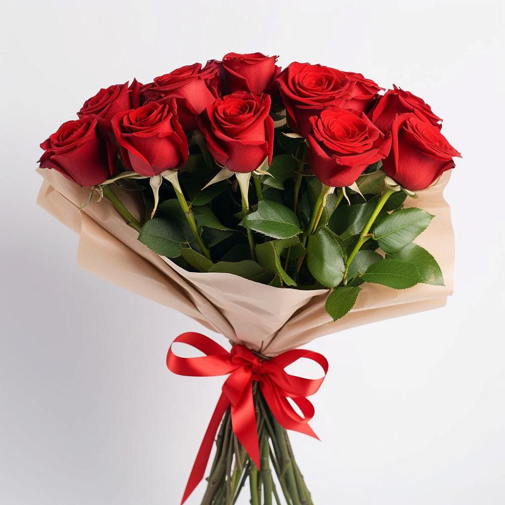 Букет 11 Красных роз Эдлесс Лав в Кирсе