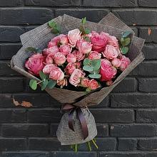 Букет цветов из:  Розы в Кирсе